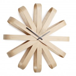 Horloge design en bois Umbra